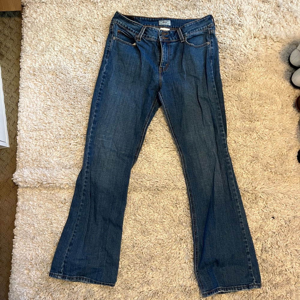 levi’s boot cut jeans